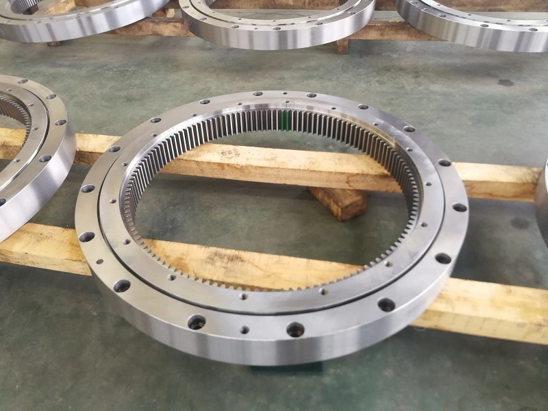 Sr20/414 Slewing Ring Bearing in Stock Slewing Bearings Suppliers